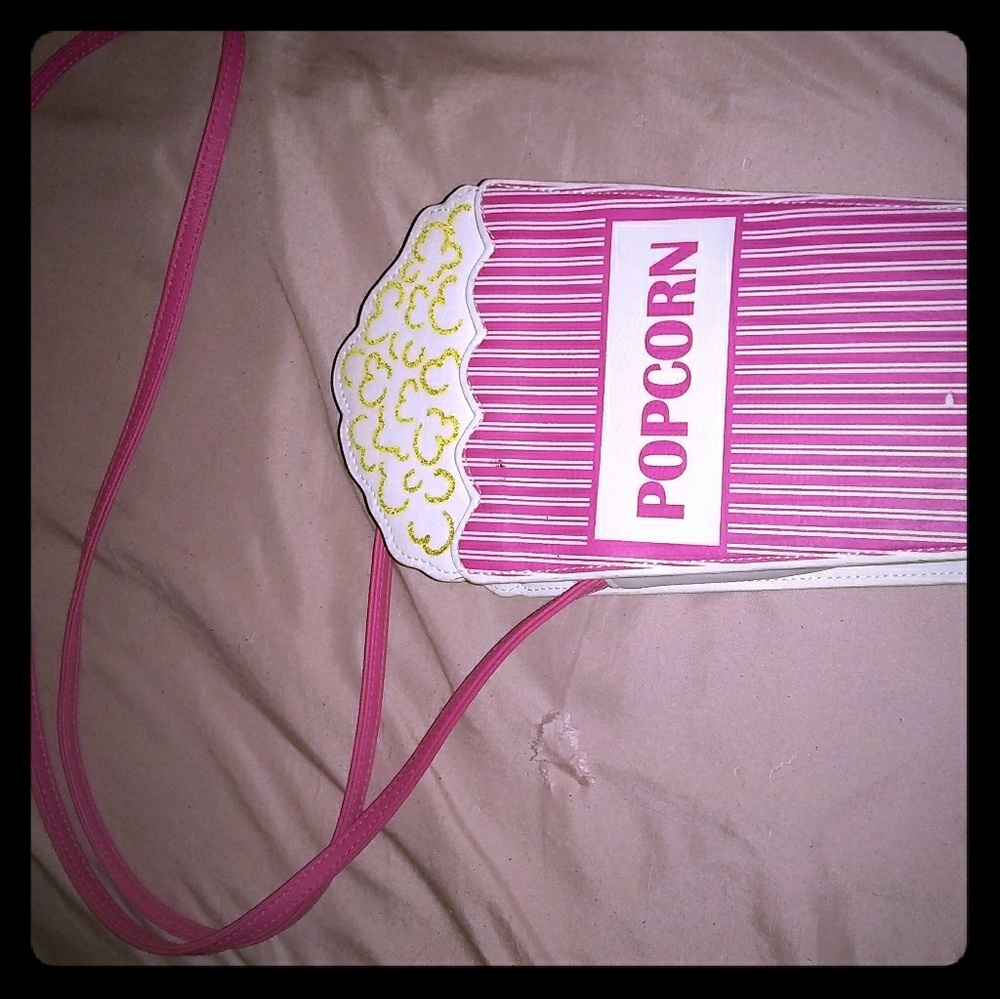 Popcorn crossbody purse